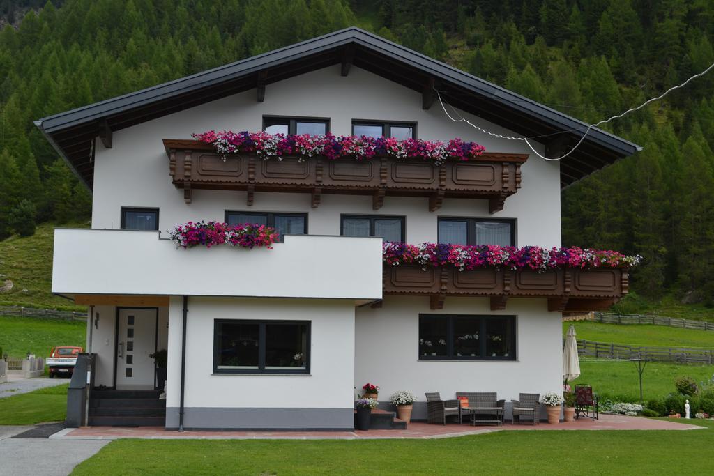 Haus Daheim Niederthai Exterior foto