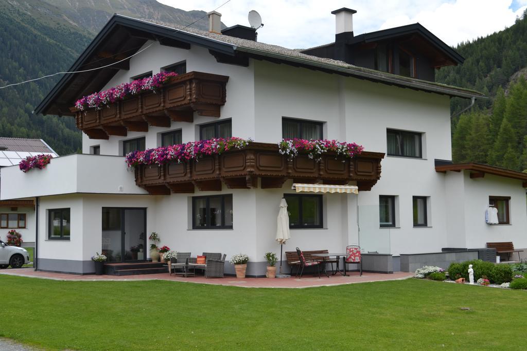 Haus Daheim Niederthai Exterior foto